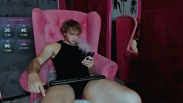 ChaseMuscular online show from October 2025 04:27:02 PM