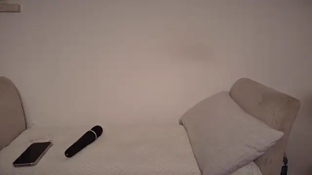 Snapshot of Petite36 chatting on May 2026 08:25:02 PM Petite36 online show from May 2026 08:25:02 PM