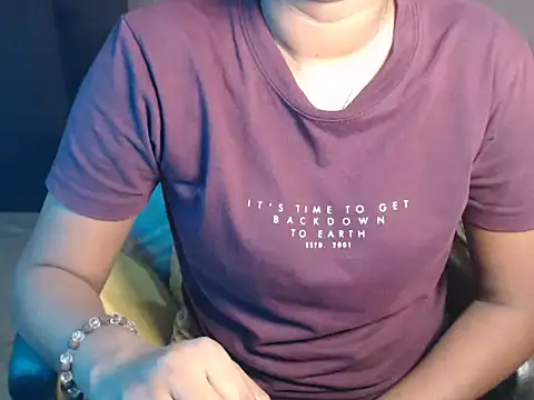 hot riaa25 online show from March 2026 06:00:01 PM