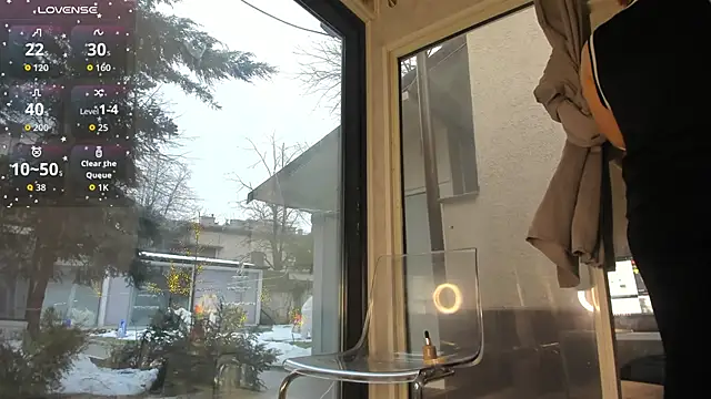 Ella Vee online show from February 2026 06:03:01 AM