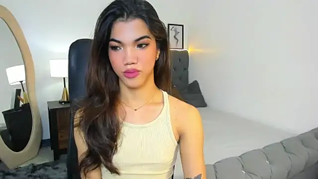 CassieSommereux online show from October 2025 05:19:02 AM