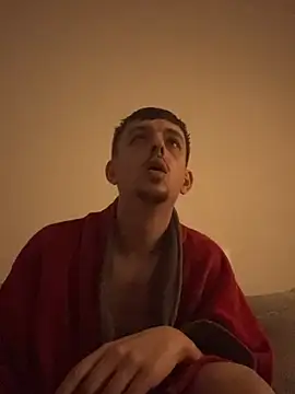 Snapshot of Girlspoop21 chatting on April 2026 07:43:01 PM Girlspoop21 online show from April 2026 07:43:01 PM