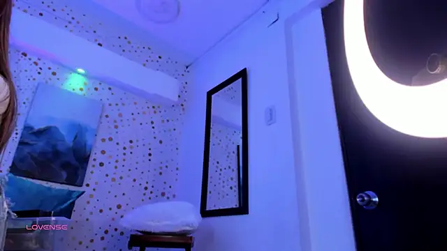 ArianaSantana online show from September 2025 01:22:01 PM