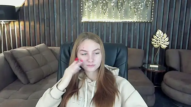 Snapshot of MilaAddams chatting on January 2026 06:37:02 AM MilaAddams online show from January 2026 06:37:02 AM