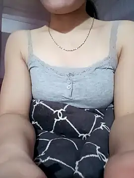 LucyyLy online show from January 2026 12:45:02 AM