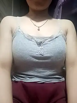 LucyyLy online show from May 2026 10:50:02 PM