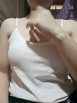 LucyyLy online show from June 2026 12:42:01 AM