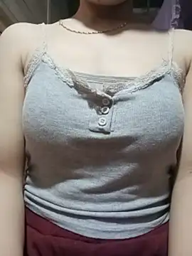 LucyyLy online show from July 2026 12:41:01 PM
