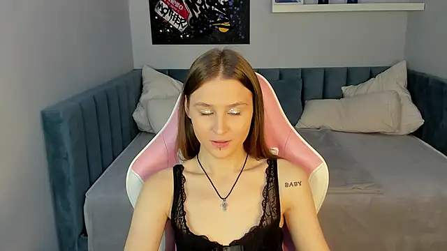 sasha  meow online show from November 2025 08:02:01 AM