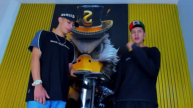 Dante Brown1  online show from November 2025 08:54:02 PM