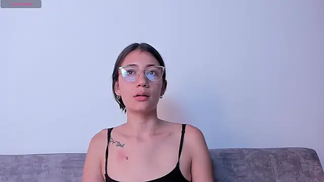 Snapshot of catalella_0 chatting on June 2026 11:48:01 AM catalella 0 online show from June 2026 11:48:01 AM