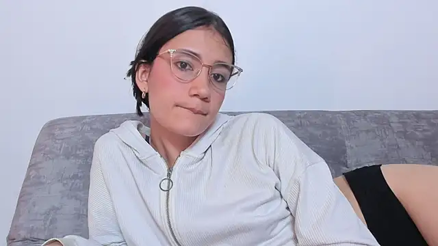 Snapshot of catalella_0 chatting on July 2026 11:39:02 AM catalella 0 online show from July 2026 11:39:02 AM