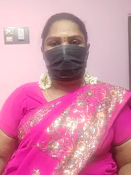 Snapshot of Tamil_Azhaghi25 chatting on September 2025 04:28:02 PM Tamil Azhaghi25 online show from September 2025 04:28:02 PM