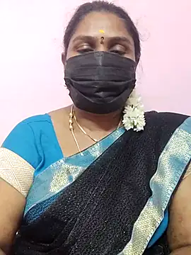 Snapshot of Tamil_Azhaghi25 chatting on September 2025 04:30:01 PM Tamil Azhaghi25 online show from September 2025 04:30:01 PM