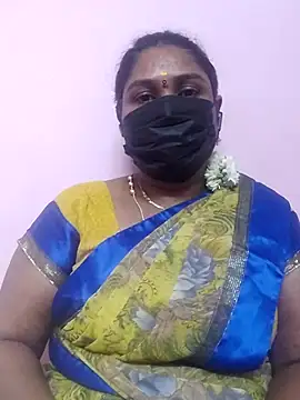Snapshot of Tamil_Azhaghi25 chatting on September 2025 04:08:02 PM Tamil Azhaghi25 online show from September 2025 04:08:02 PM