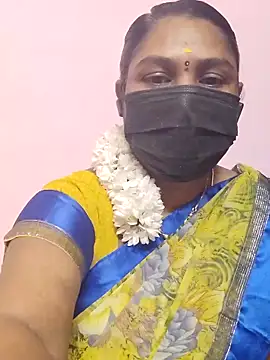 Snapshot of Tamil_Azhaghi25 chatting on October 2025 05:08:01 PM Tamil Azhaghi25 online show from October 2025 05:08:01 PM
