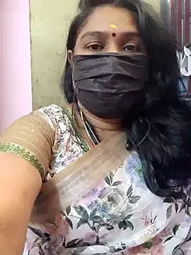 Snapshot of Tamil_Azhaghi25 chatting on December 2025 07:37:01 AM Tamil Azhaghi25 online show from December 2025 07:37:01 AM