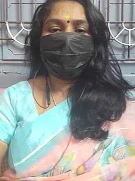 Snapshot of Tamil_Azhaghi25 chatting on December 2025 07:43:02 PM Tamil Azhaghi25 online show from December 2025 07:43:02 PM