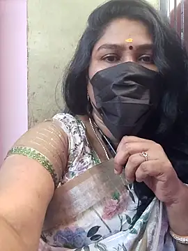 Snapshot of Tamil_Azhaghi25 chatting on January 2026 06:16:01 AM Tamil Azhaghi25 online show from January 2026 06:16:01 AM
