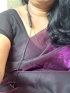 Snapshot of Tamil_Azhaghi25 chatting on January 2026 05:46:02 AM Tamil Azhaghi25 online show from January 2026 05:46:02 AM