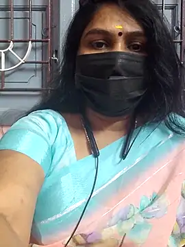 Snapshot of Tamil_Azhaghi25 chatting on January 2026 06:12:02 PM Tamil Azhaghi25 online show from January 2026 06:12:02 PM