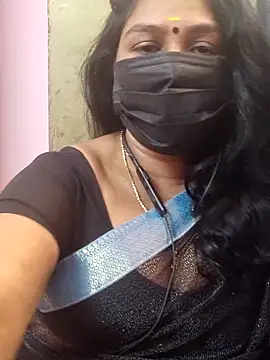 Snapshot of Tamil_Azhaghi25 chatting on January 2026 06:18:02 AM Tamil Azhaghi25 online show from January 2026 06:18:02 AM