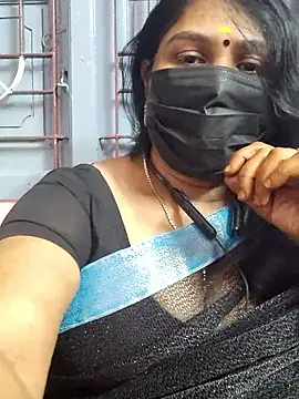 Snapshot of Tamil_Azhaghi25 chatting on January 2026 06:22:01 PM Tamil Azhaghi25 online show from January 2026 06:22:01 PM