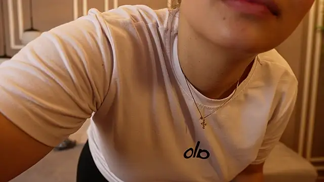 Tayler Kim online show from March 2026 04:11:02 PM