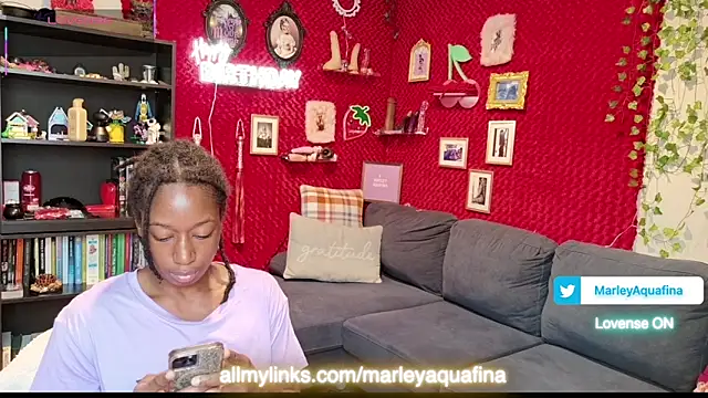 MarleyAquafina online show from September 2025 01:13:01 PM