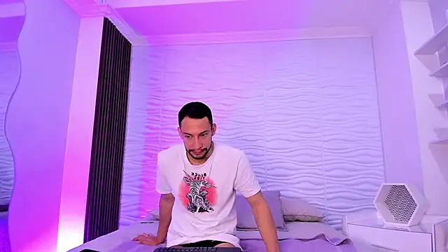 TyagoRoberts online show from October 2025 12:56:01 PM