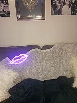 DeliciousDeeX online show from February 2026 12:59:02 PM