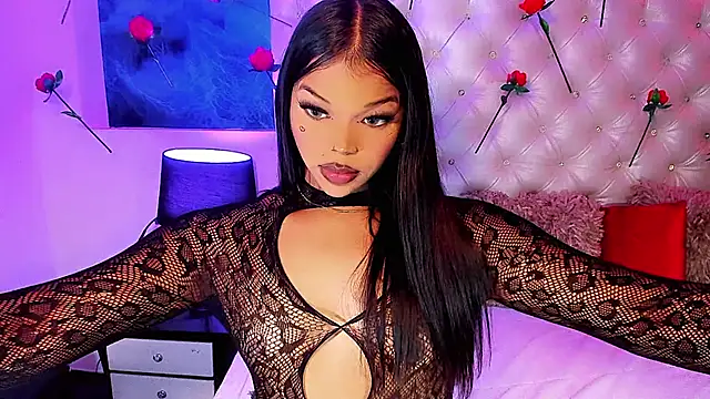 Valeria Swett  online show from February 2026 09:22:01 PM