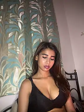 STRIP GLOW online show from March 2026 08:45:02 PM