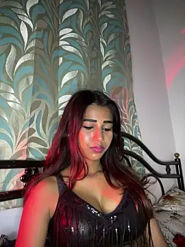 STRIP GLOW online show from April 2026 09:26:02 PM