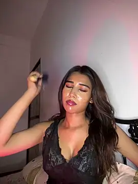 STRIP GLOW online show from April 2026 09:15:01 PM