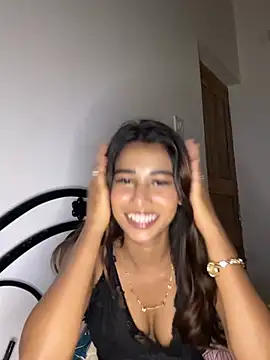 Snapshot of STRIP_GLOW chatting on July 2026 06:36:01 PM STRIP GLOW online show from July 2026 06:36:01 PM