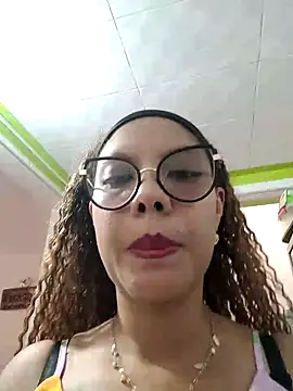 Snapshot of gigi1326 chatting on February 2026 08:59:01 PM gigi1326 online show from February 2026 08:59:01 PM