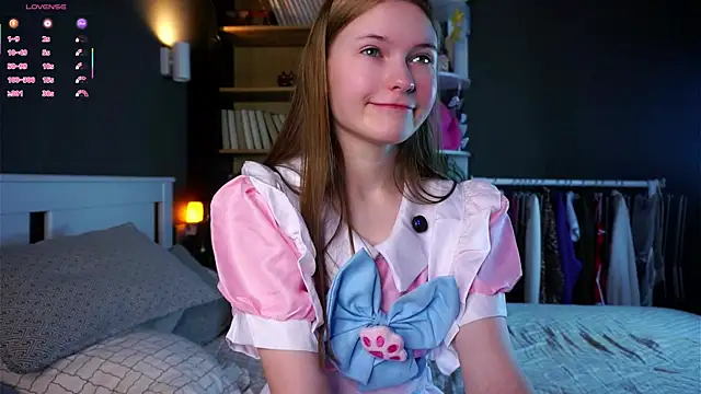 LynHillaire online show from January 2026 11:36:02 AM