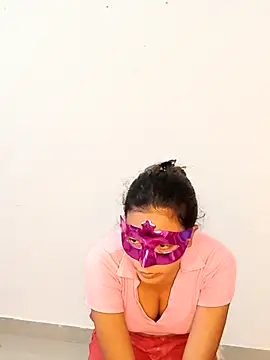 new coupleee online show from September 2025 05:27:01 PM