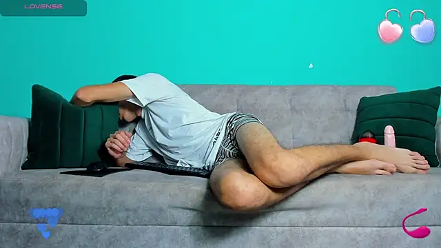 Maikol Ortiz online show from November 2025 02:38:02 PM