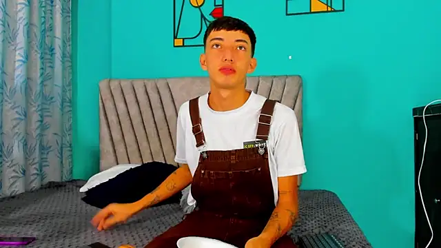 Maikol Ortiz online show from March 2026 12:16:01 PM