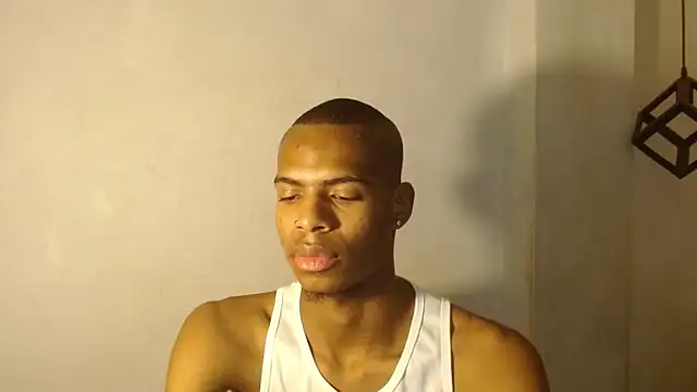 criss zuri online show from October 2025 11:41:02 AM