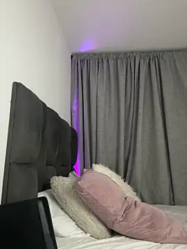 helen palmer online show from October 2025 03:12:02 AM