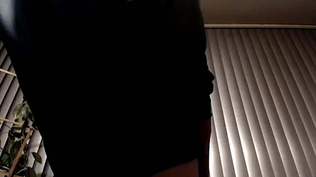 BiglovelyXXL online show from September 2025 12:27:01 AM