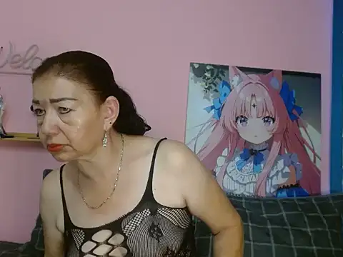 estefania 34 online show from October 2025 08:09:02 PM