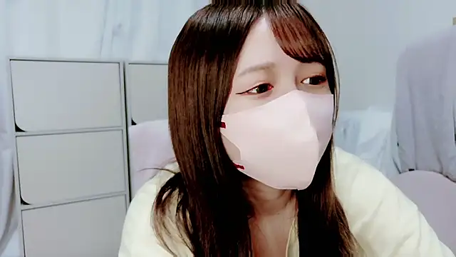 Snapshot of Hanachan_Gcup_ chatting on September 2025 03:34:02 PM Hanachan Gcup online show from September 2025 03:34:02 PM