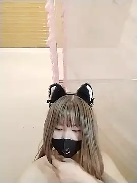 Helen69x online show from April 2026 04:10:02 AM