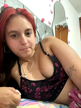 EmilyCoy  online show from November 2025 07:45:01 PM