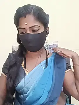 Snapshot of tamilammukuttyy chatting on June 2026 04:11:02 PM tamilammukuttyy online show from June 2026 04:11:02 PM