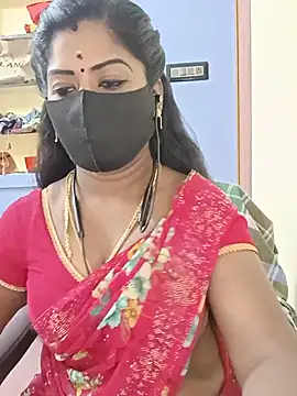 Snapshot of tamilammukuttyy chatting on July 2026 04:19:01 AM tamilammukuttyy online show from July 2026 04:19:01 AM